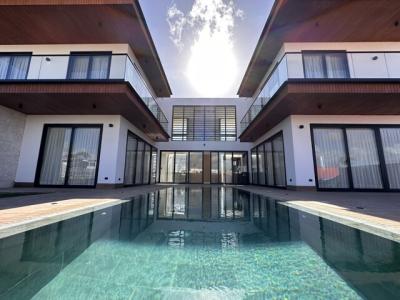 Villa In Cap Cana - Modern Design And Elegance In Las Iguanas, 531 mt2, 4 habitaciones